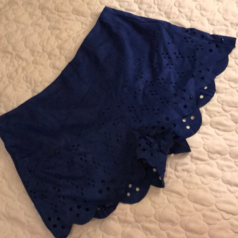 Two piece set - Picture 3 of 4